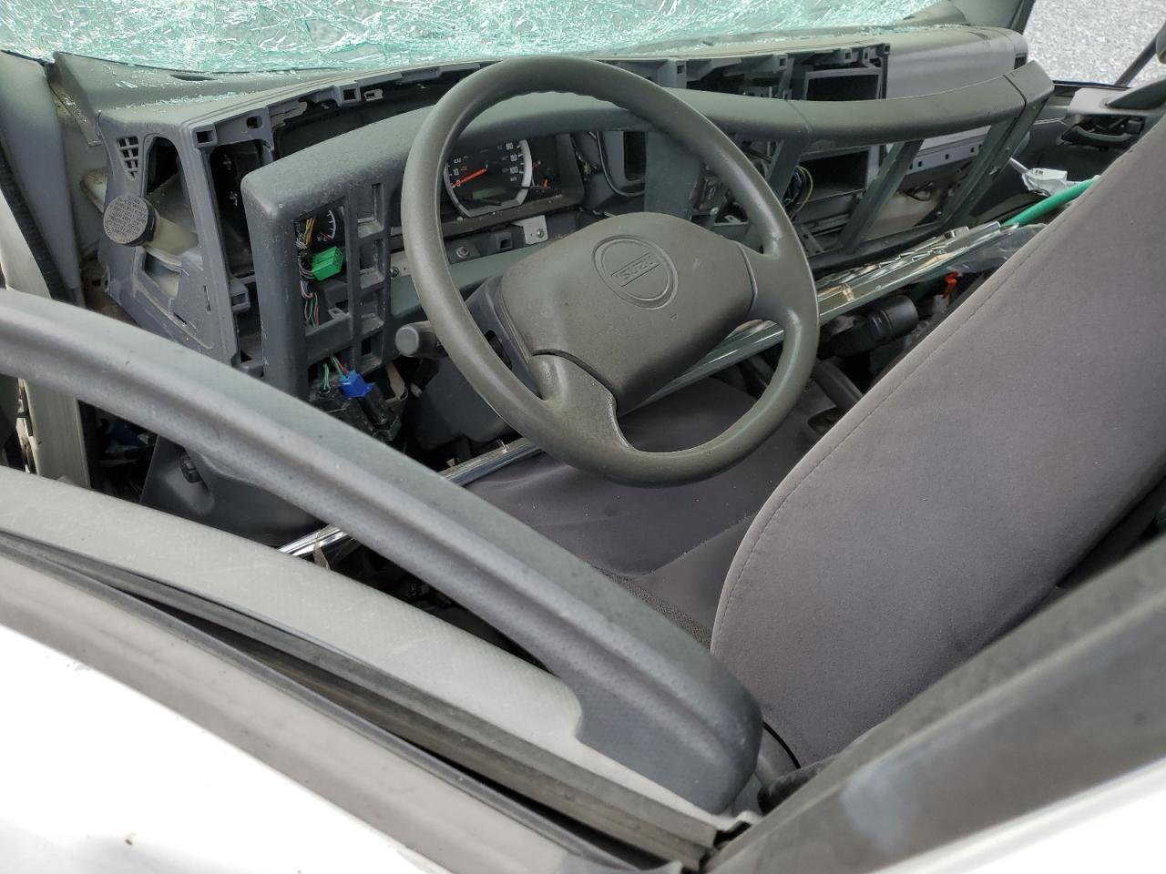 2012 ISUZU Npr Hd