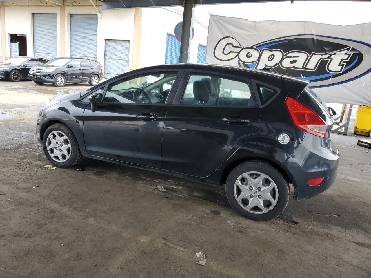 2012 FORD Fiesta