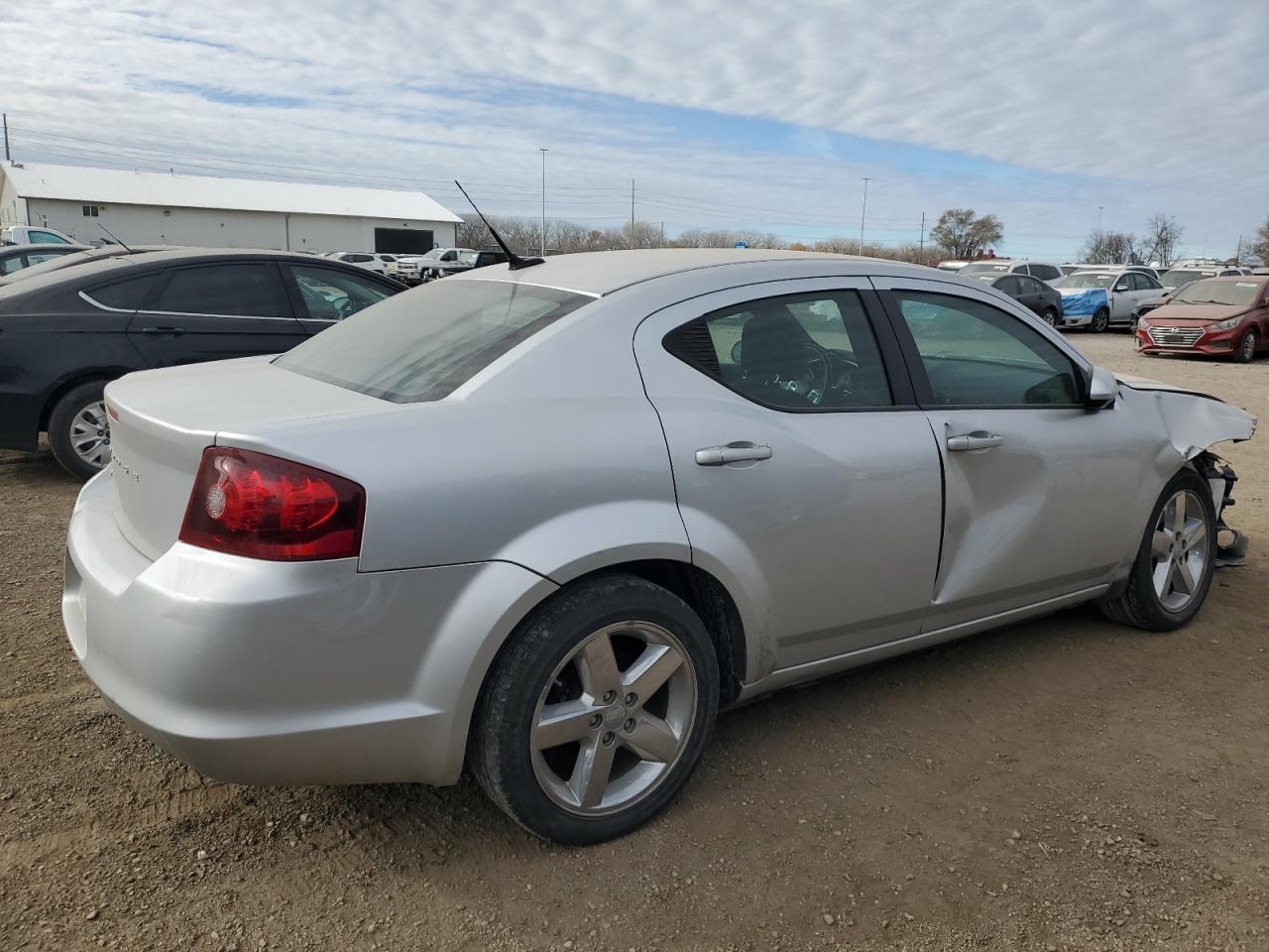 2011 DODGE Avenger