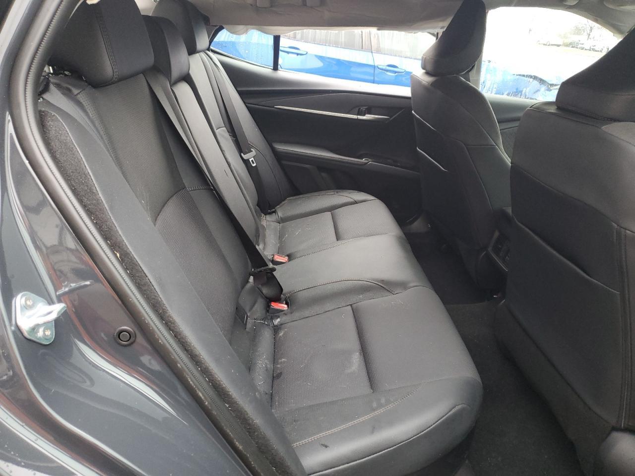 2026 TOYOTA CAMRY