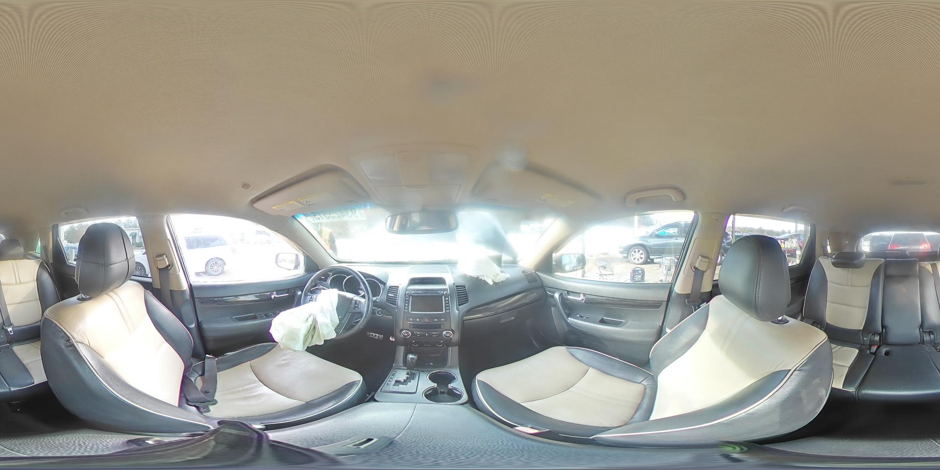2011 KIA SORENTO