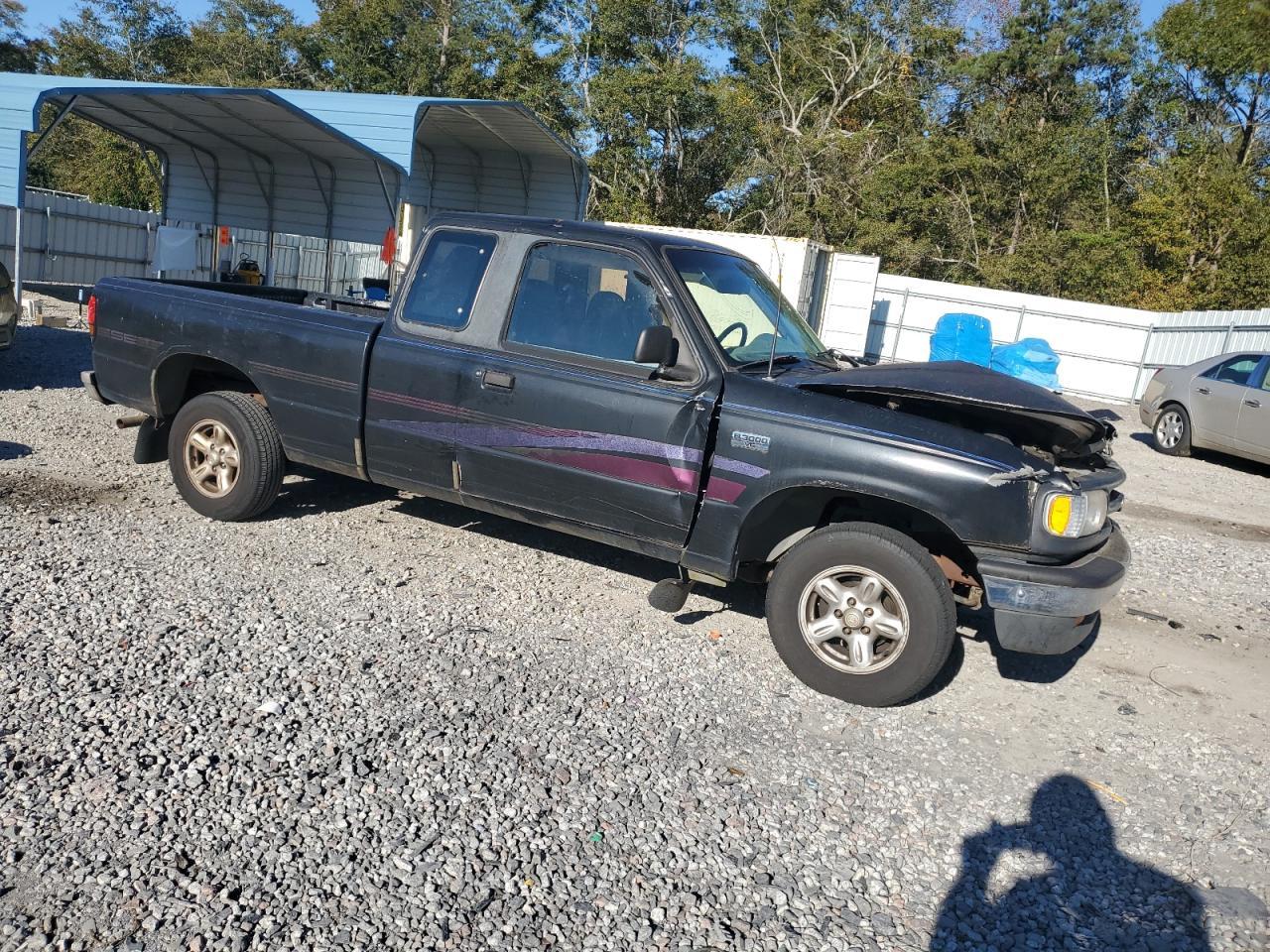 1996 MAZDA B3000