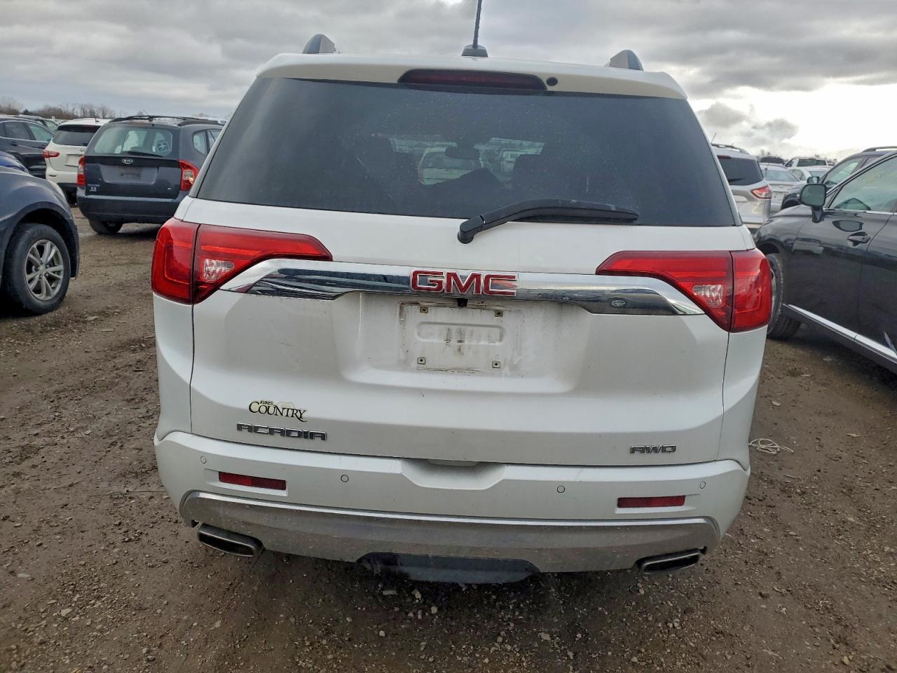 2017 GMC ACADIA