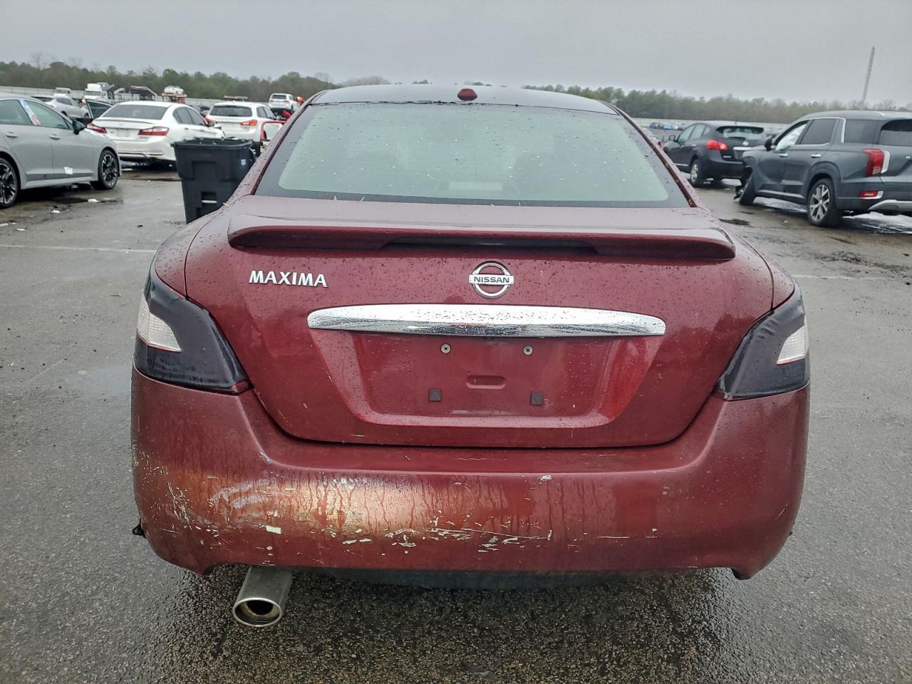 2010 NISSAN Maxima