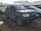 2004 TOYOTA Sequoia