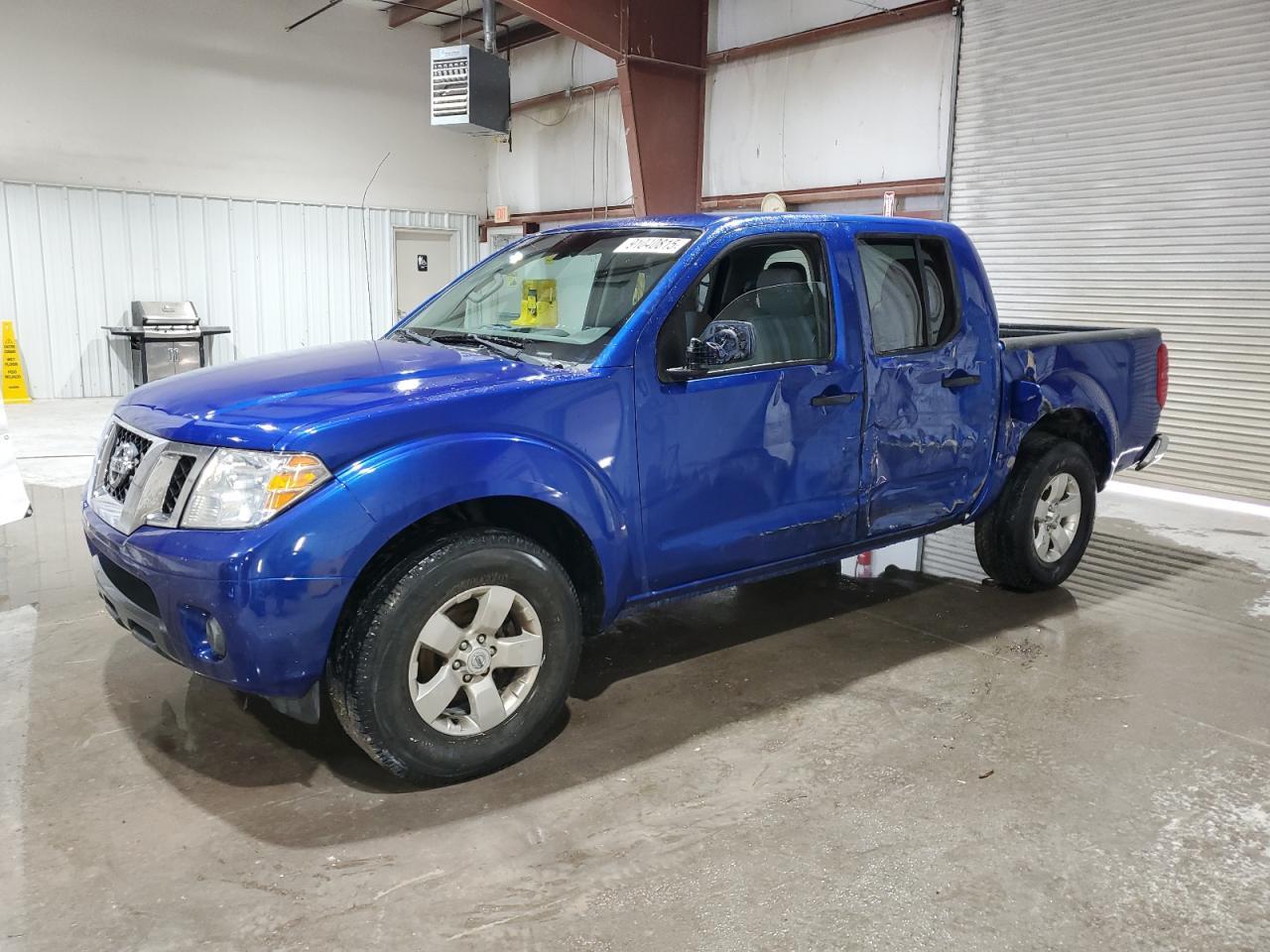 2012 NISSAN Frontier