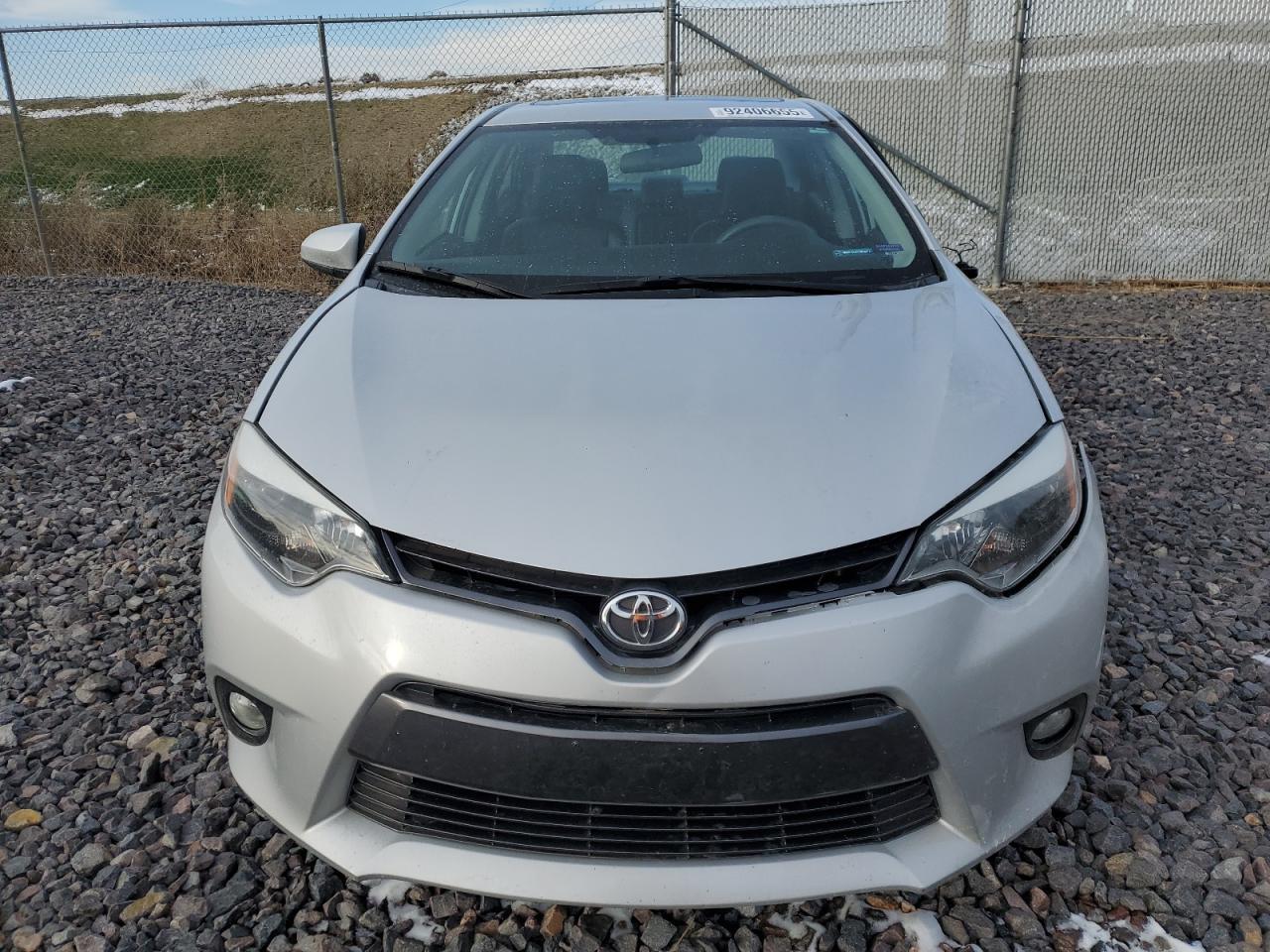 2015 TOYOTA COROLLA