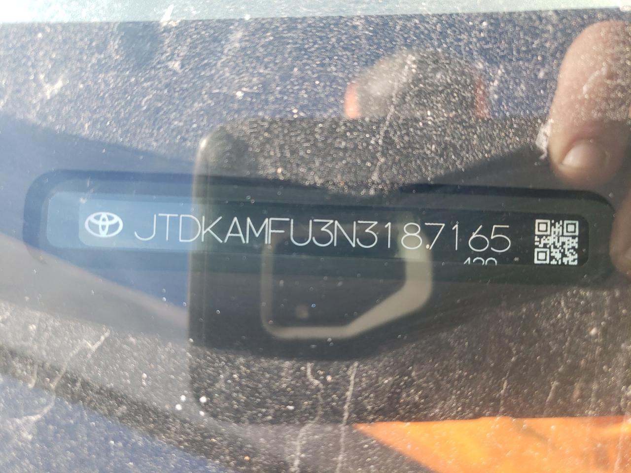 2022 TOYOTA PRIUS
