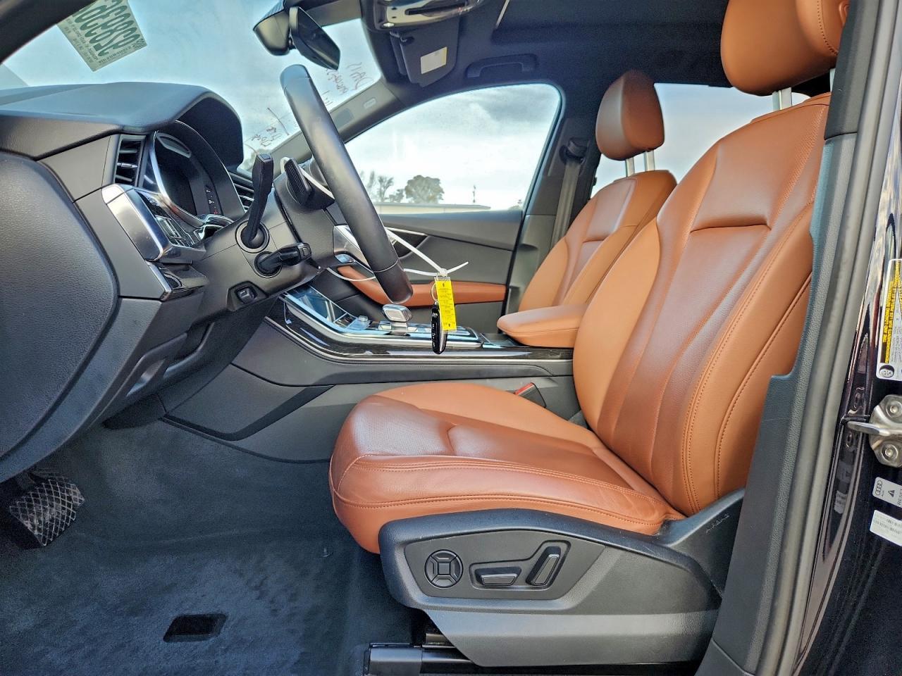 2021 AUDI Q7
