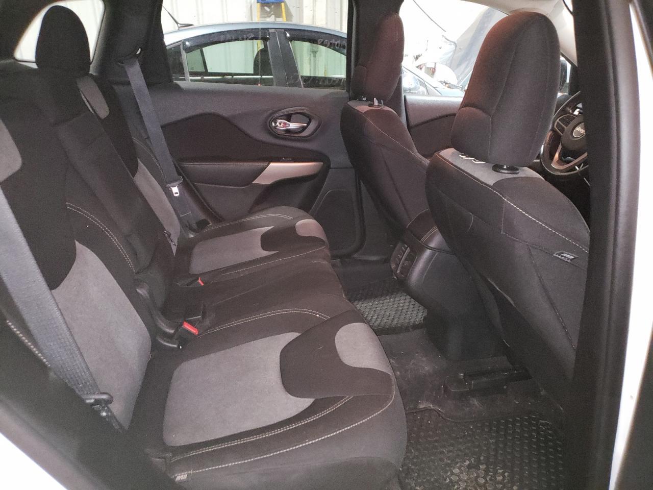 2018 JEEP CHEROKEE