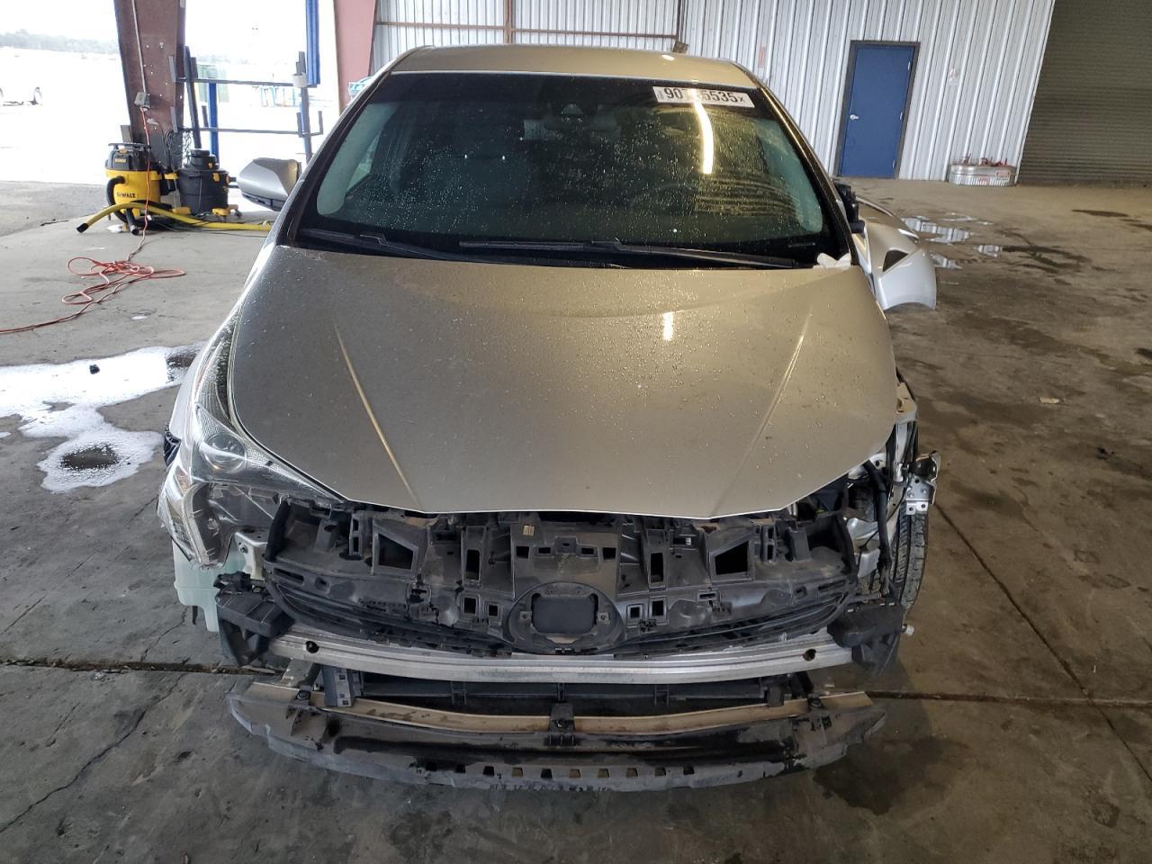 2017 TOYOTA PRIUS
