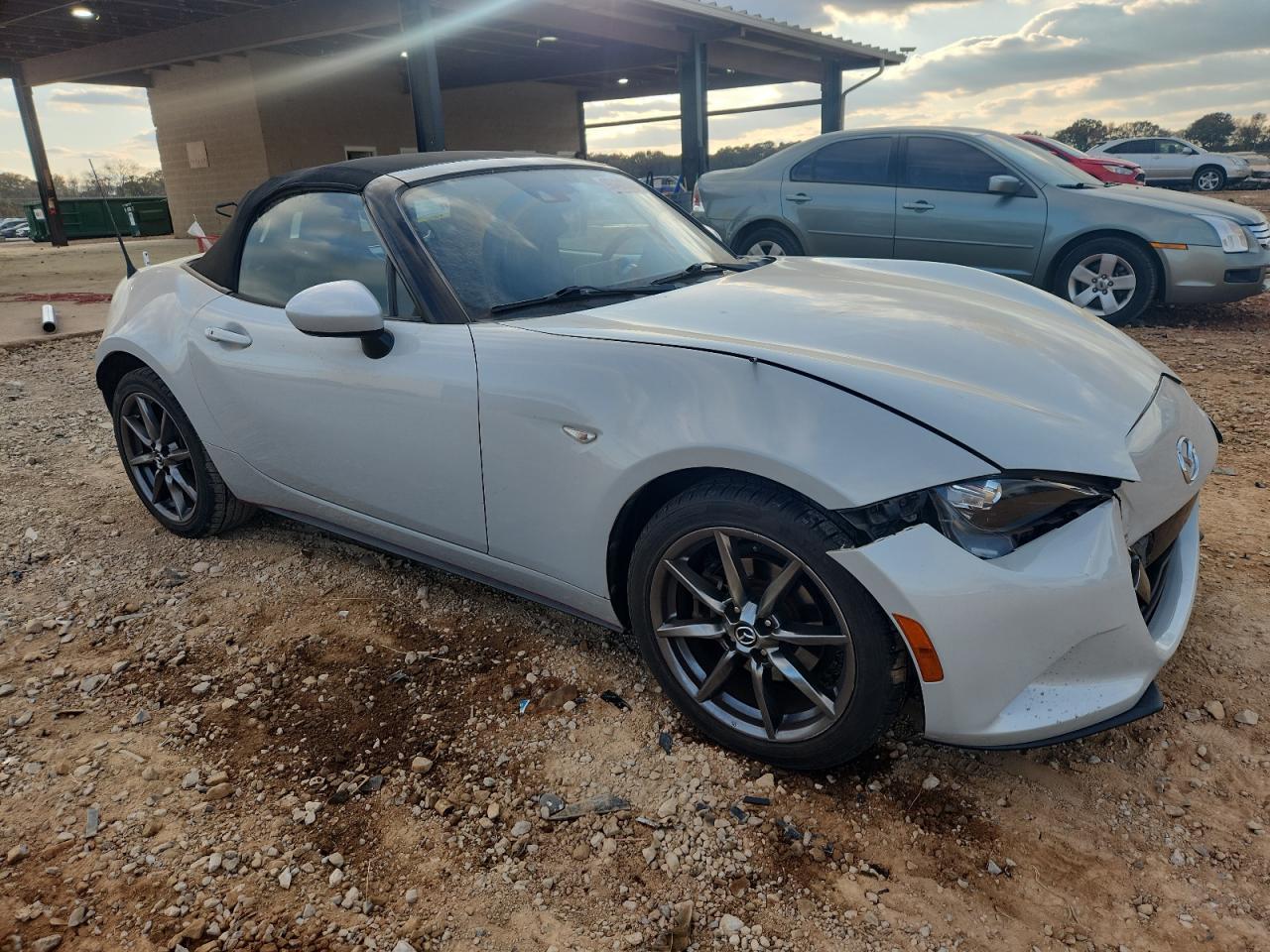 2016 MAZDA MX-5 Miata