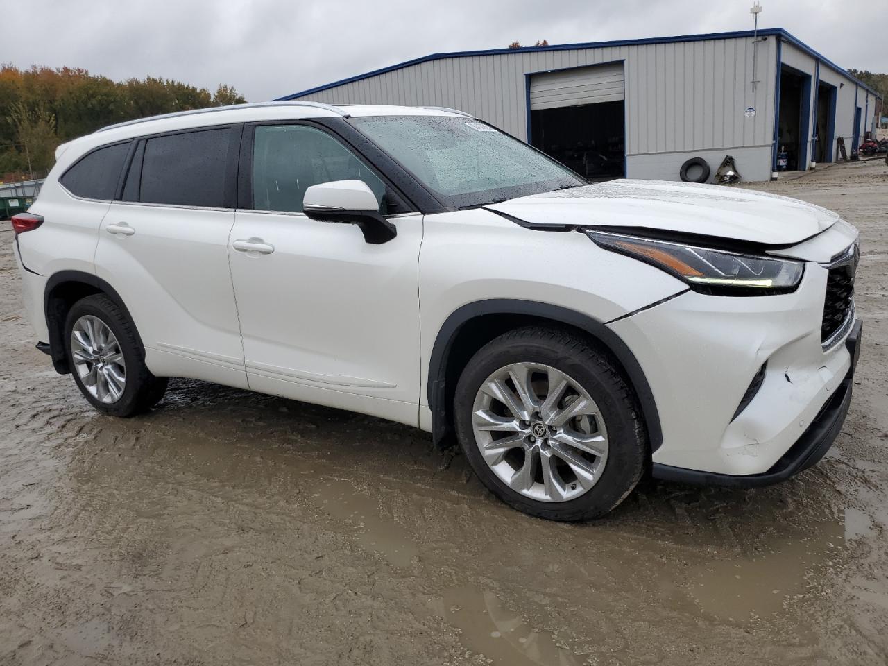 2020 TOYOTA HIGHLANDER