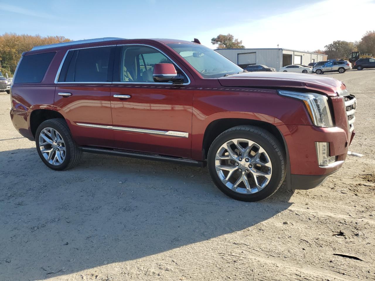 2017 CADILLAC ESCALADE