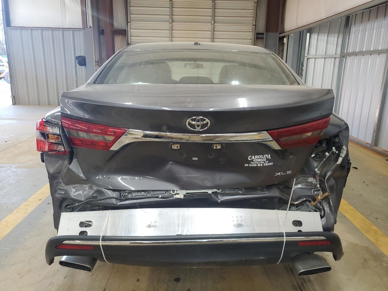 2016 TOYOTA Avalon