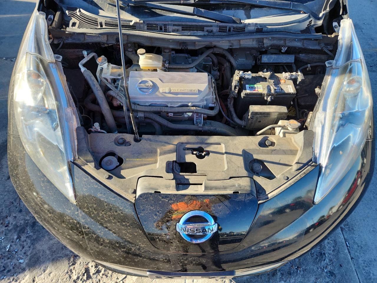 2012 NISSAN LEAF