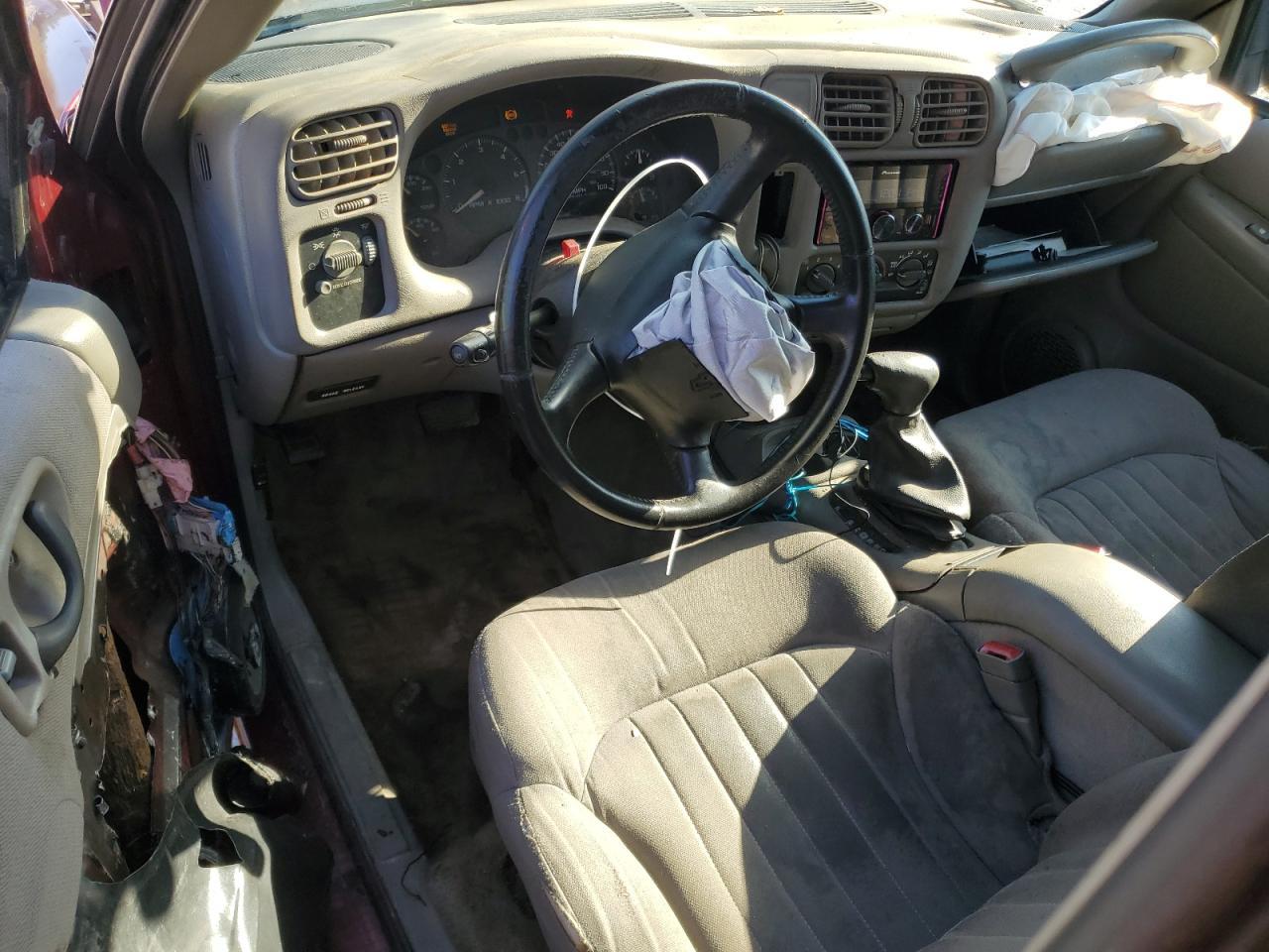 2004 CHEVROLET BLAZER