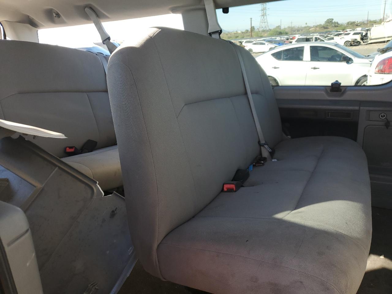 2009 FORD ECONOLINE