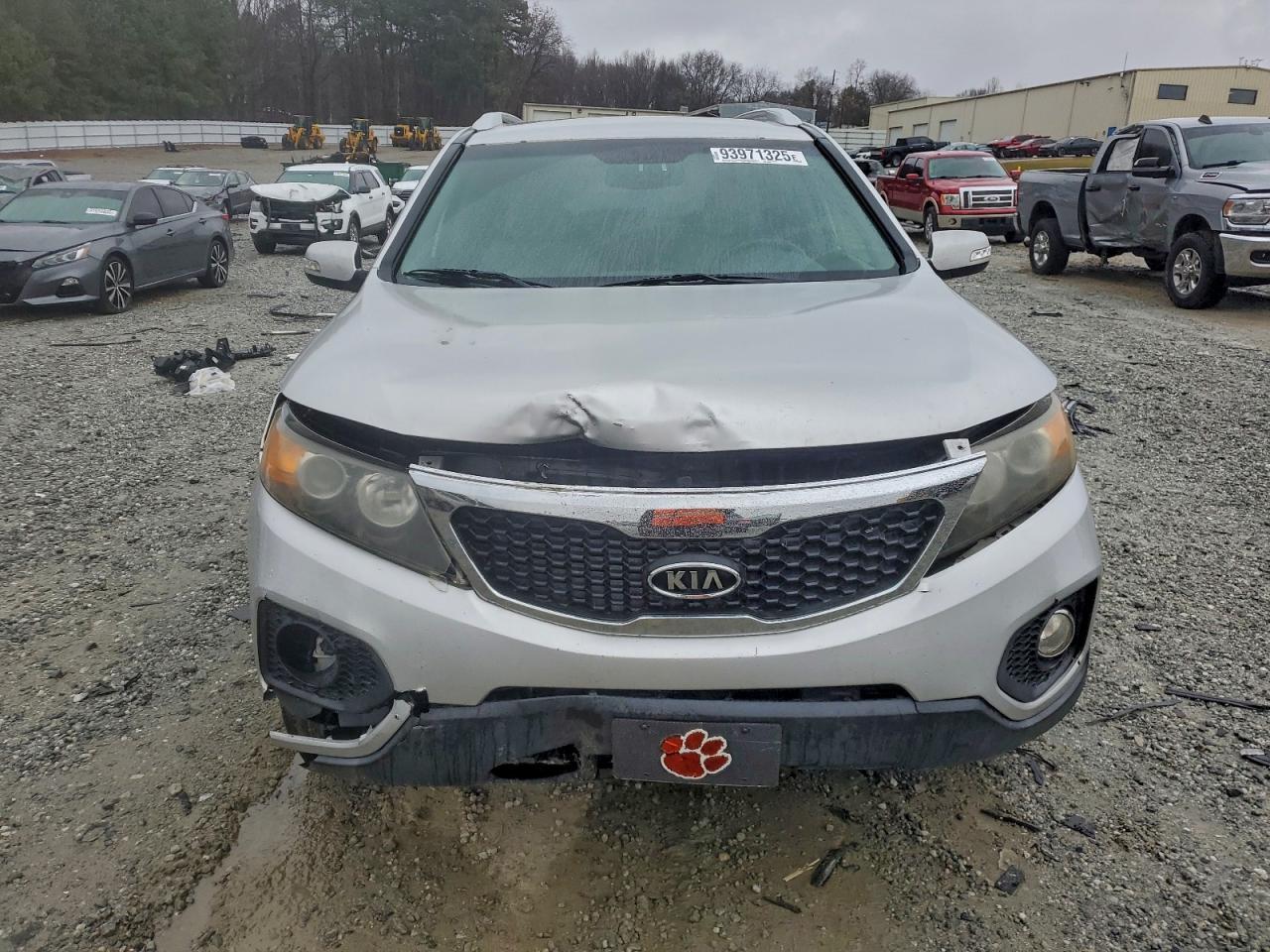 2011 KIA SORENTO