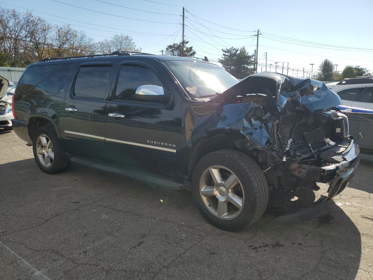 2011 CHEVROLET Suburban