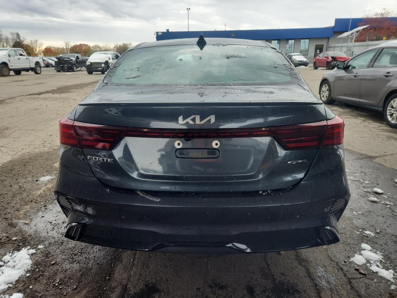 2023 KIA FORTE