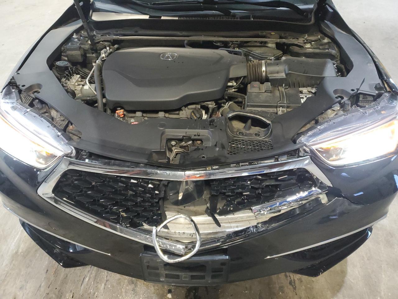 2018 ACURA TLX