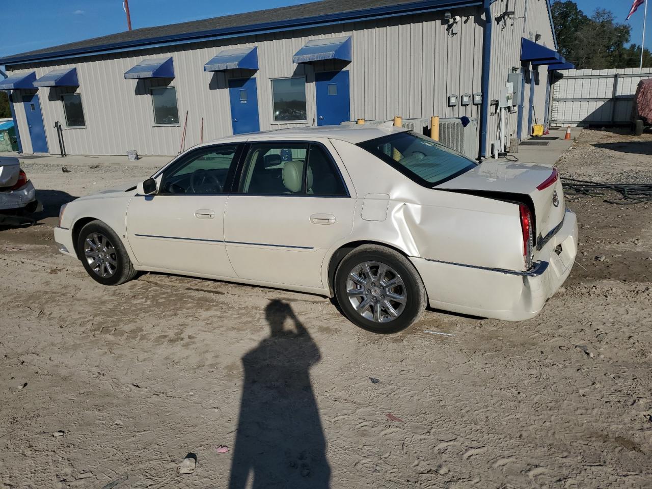 2009 CADILLAC DTS