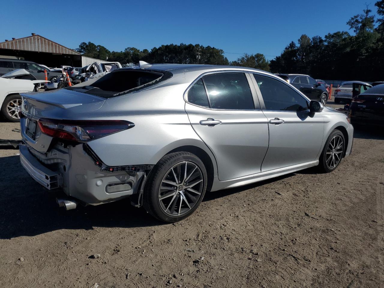 2023 TOYOTA CAMRY