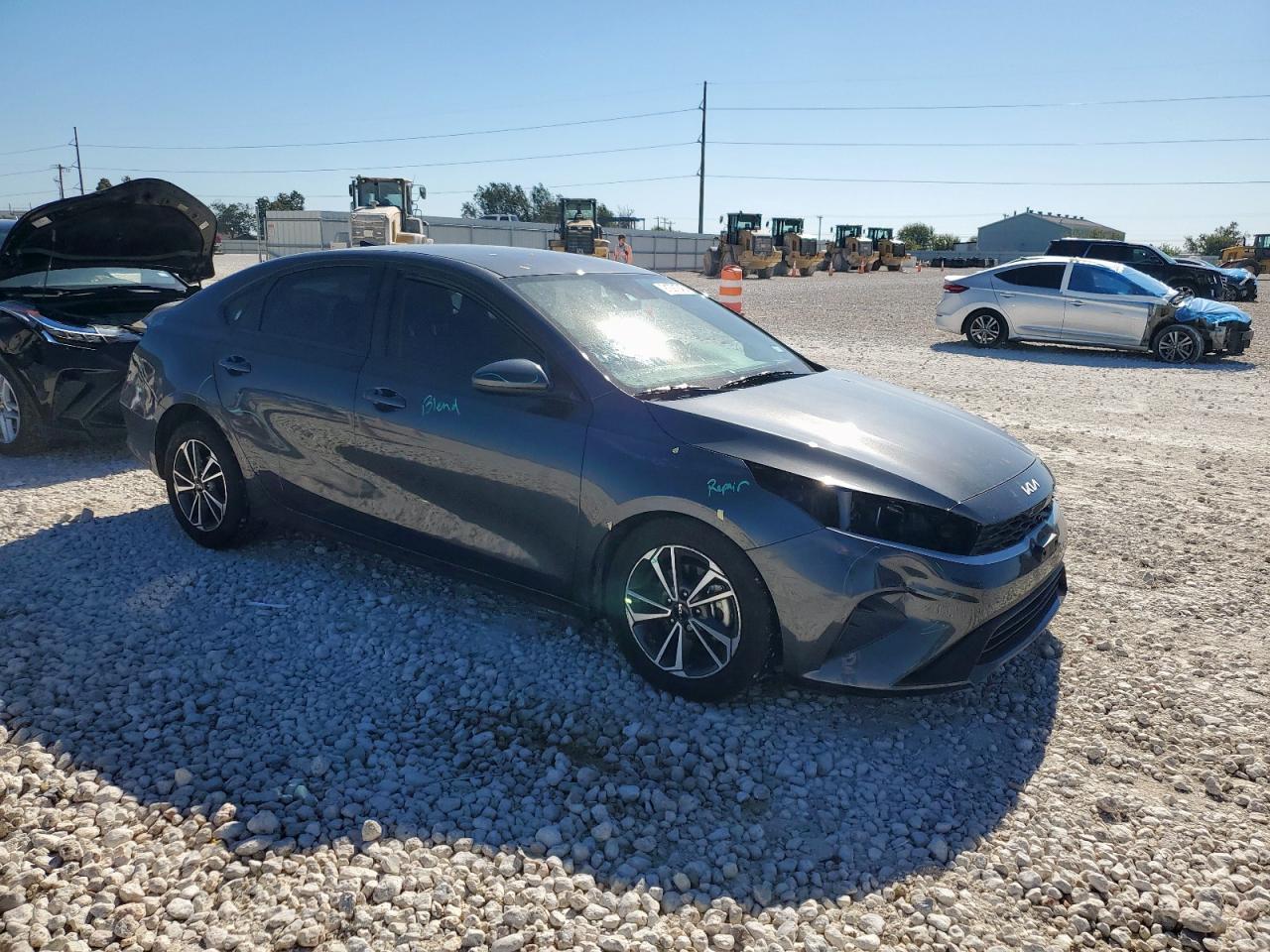 2024 KIA FORTE