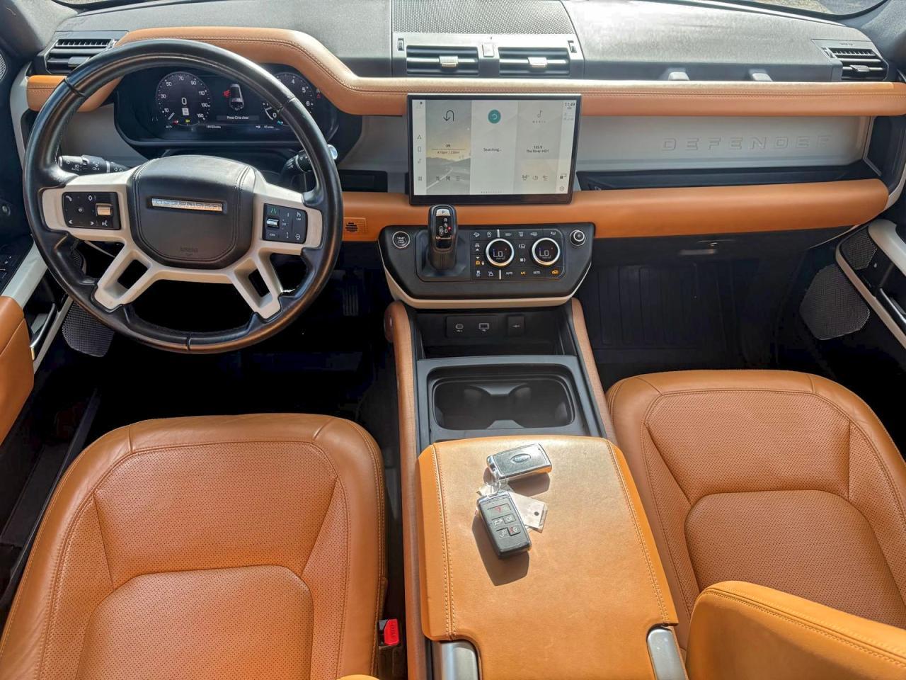 2023 LAND ROVER Defender