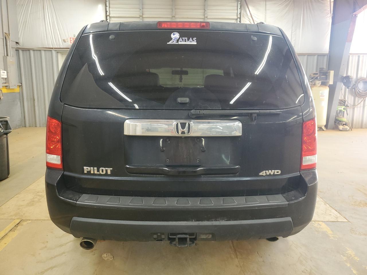 2011 HONDA PILOT