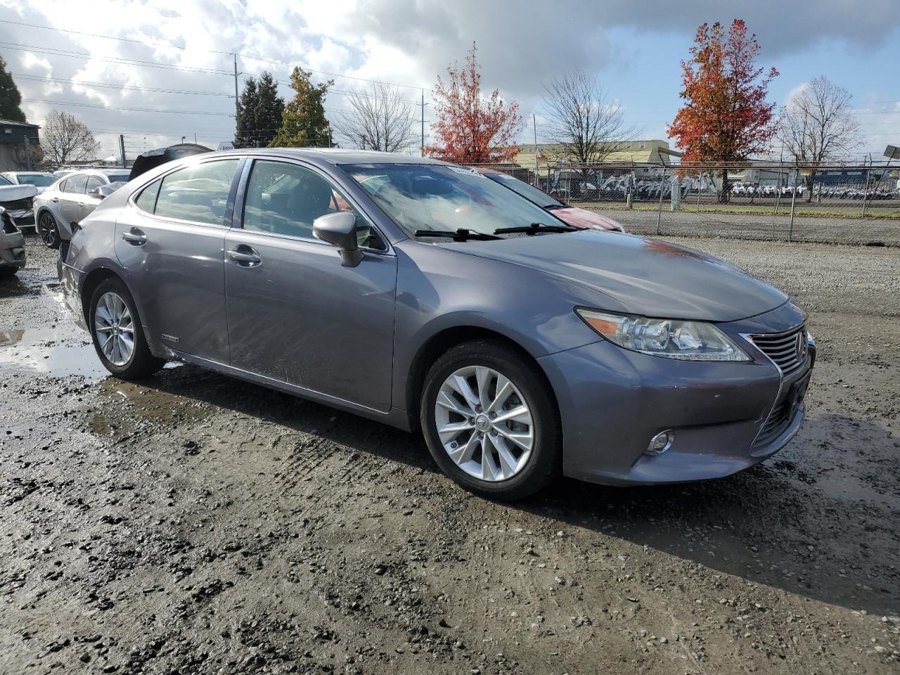 2014 LEXUS ES 300H