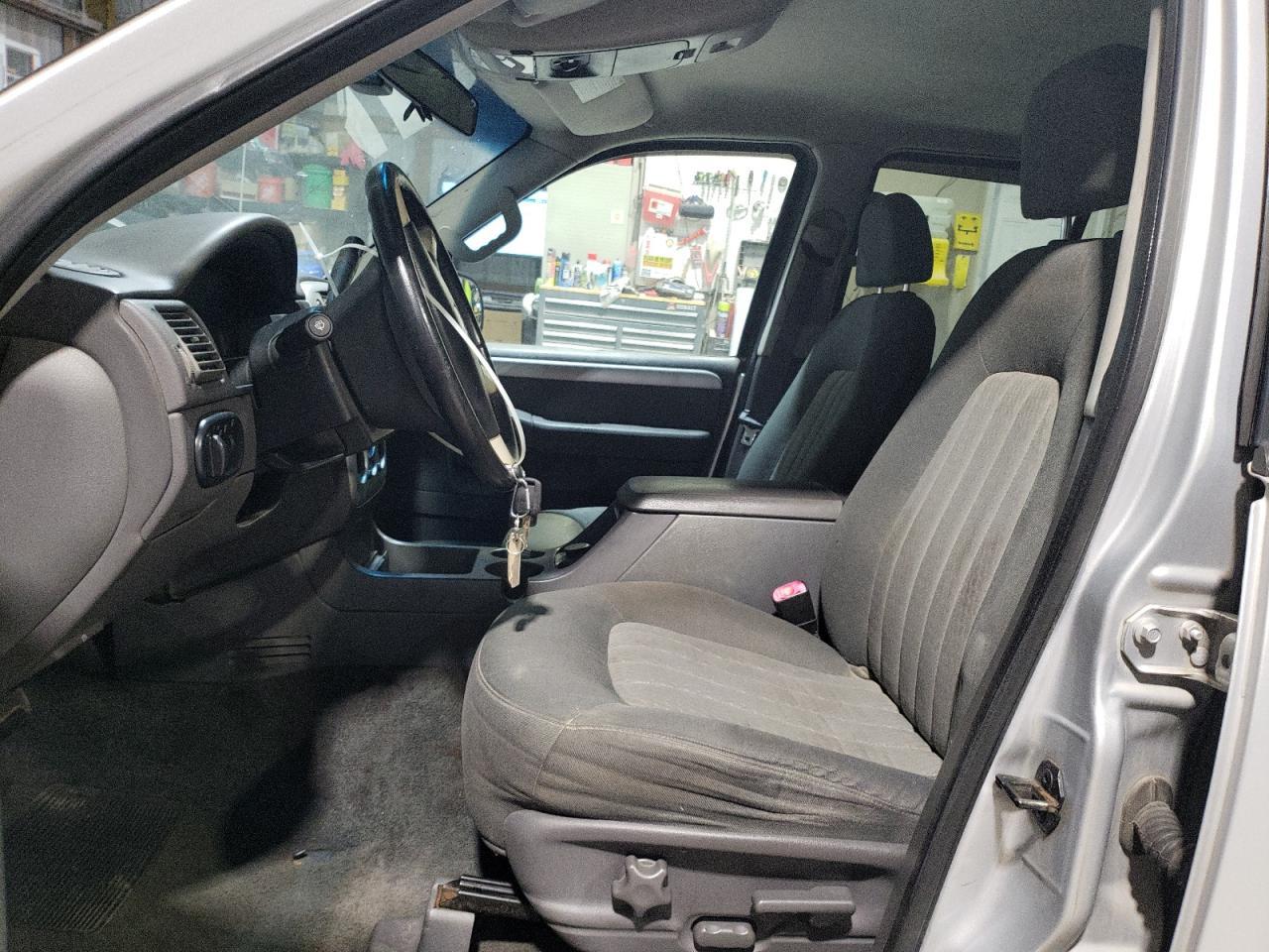 2002 MERCURY Mountaineer