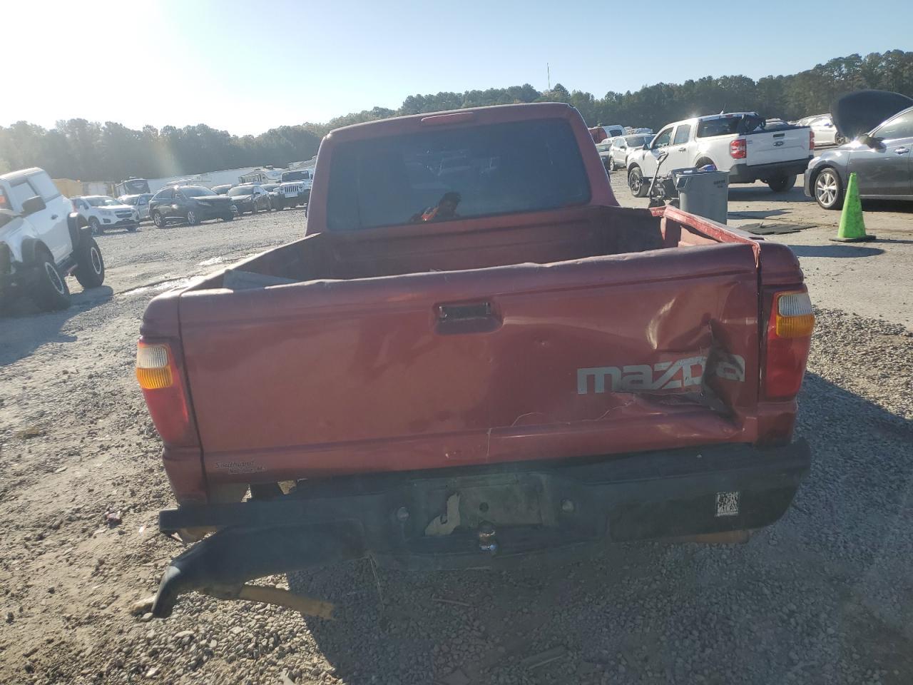 2005 MAZDA B2300