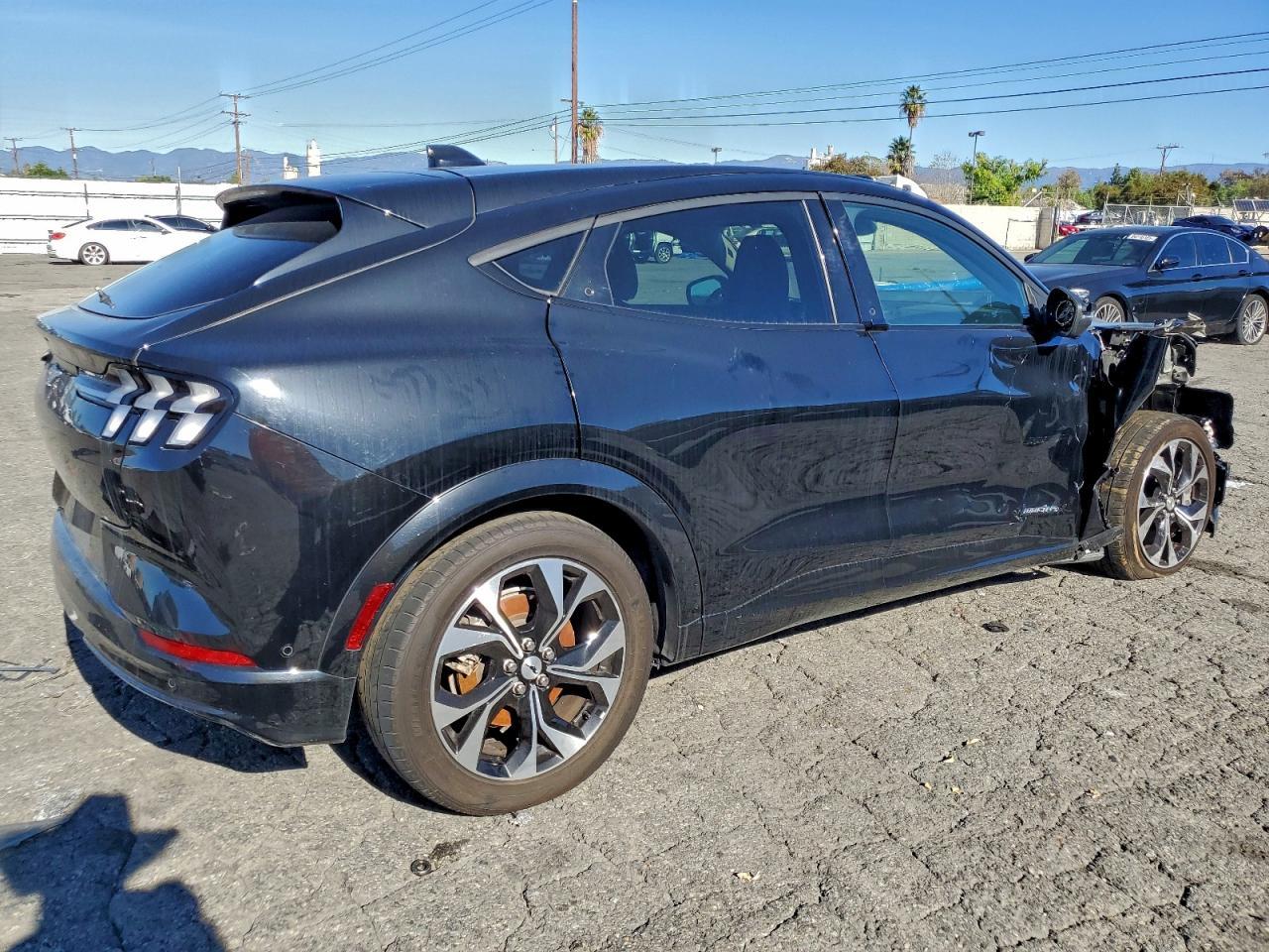 2023 FORD Mustang Mach-E