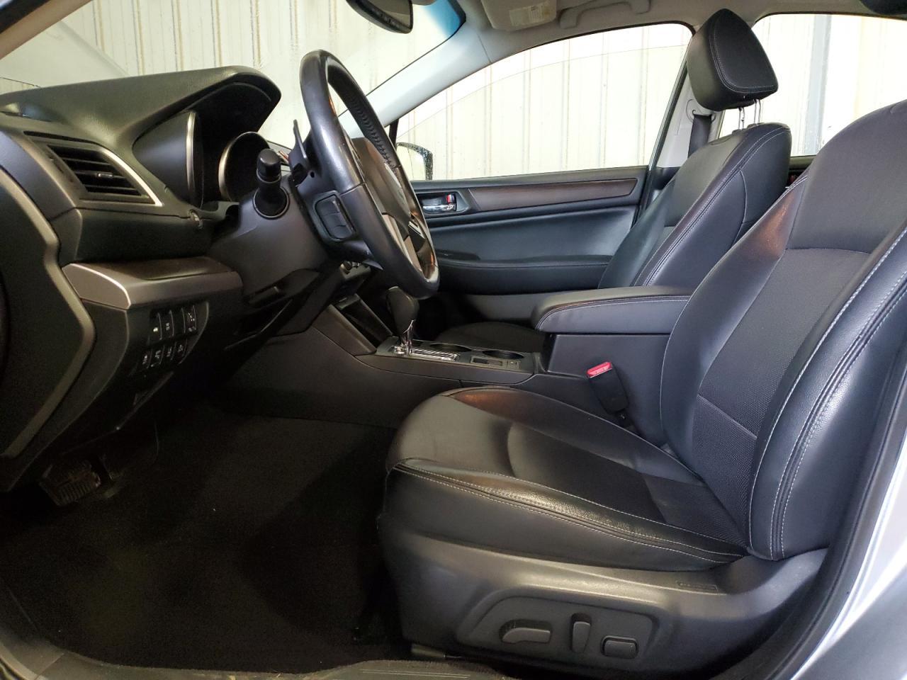 2015 SUBARU Legacy