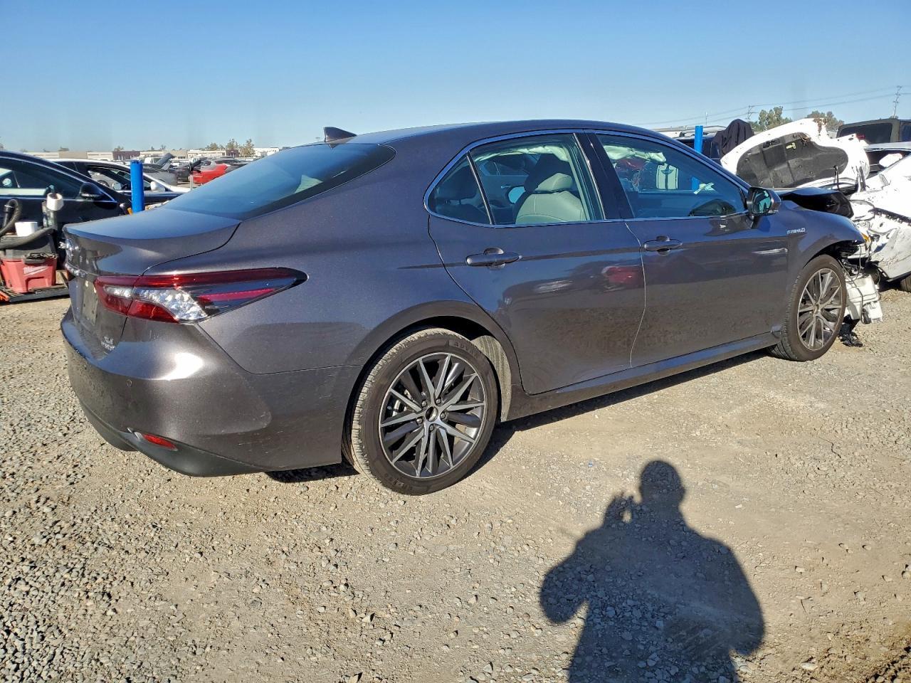 2021 TOYOTA CAMRY