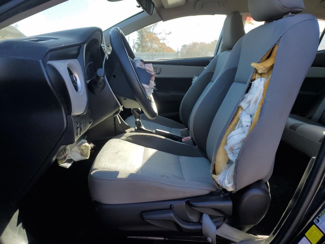 2017 TOYOTA COROLLA