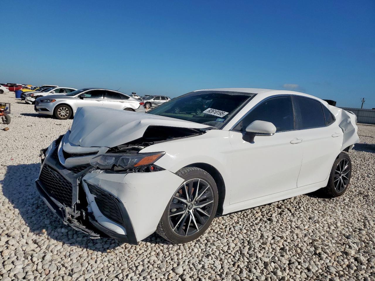 2022 TOYOTA CAMRY