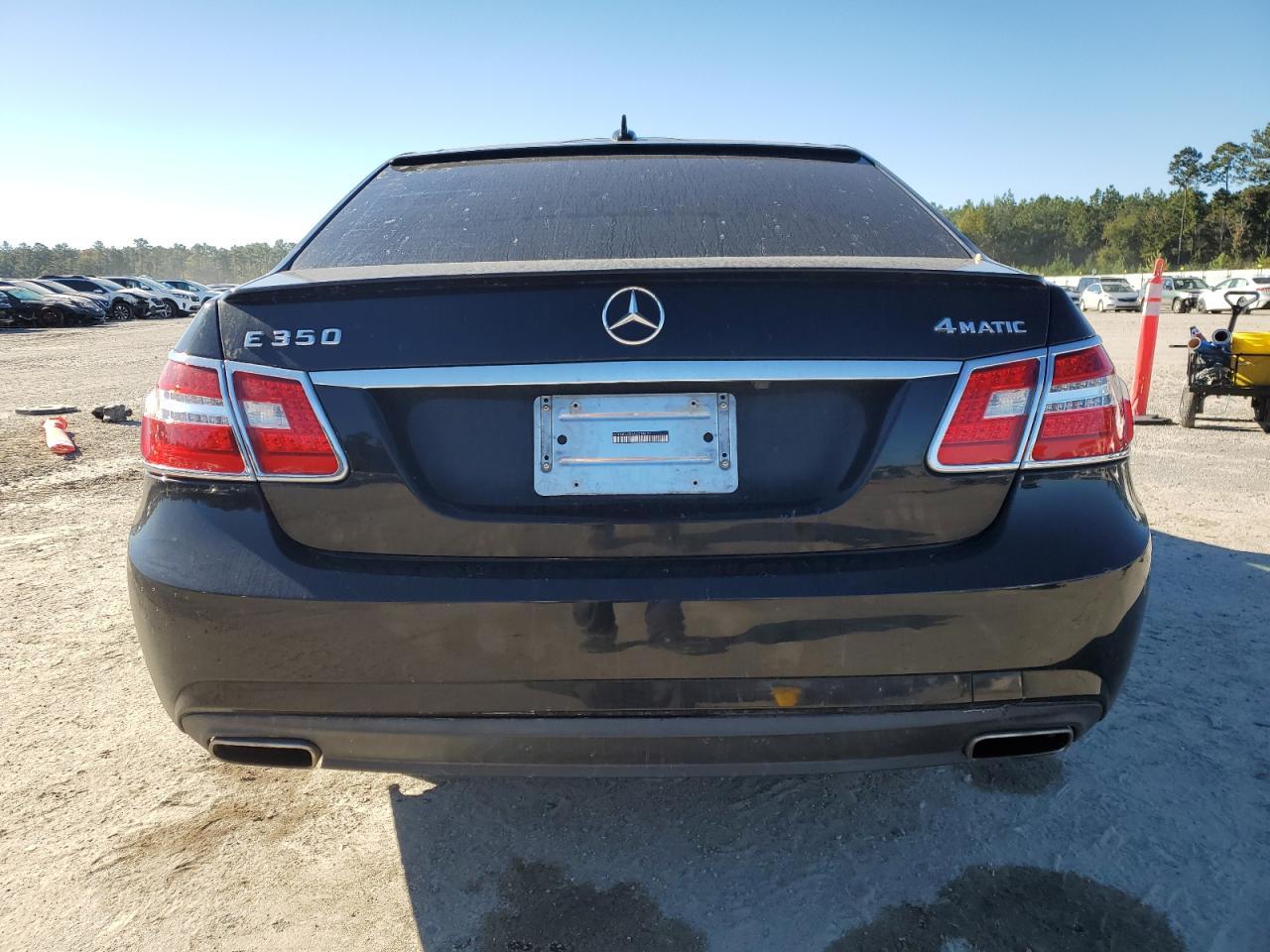 2010 MERCEDES-BENZ E-Class