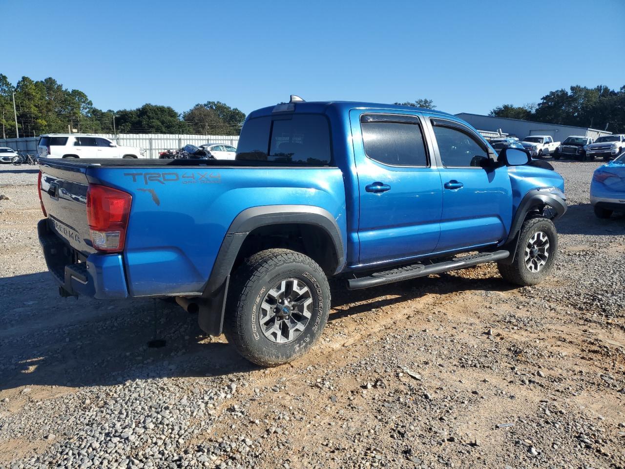 2017 TOYOTA TACOMA