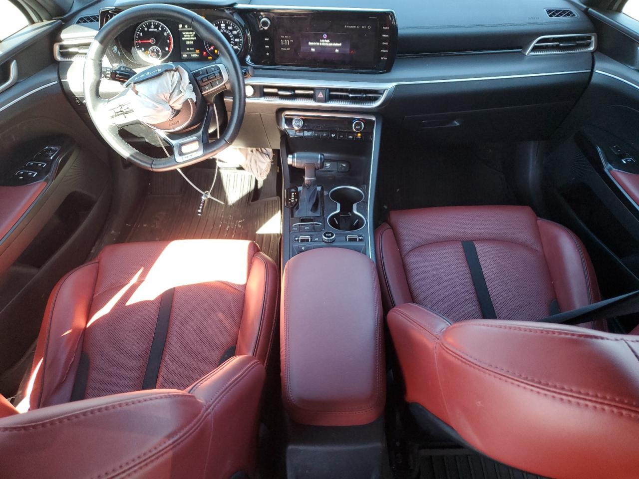 2023 KIA K5