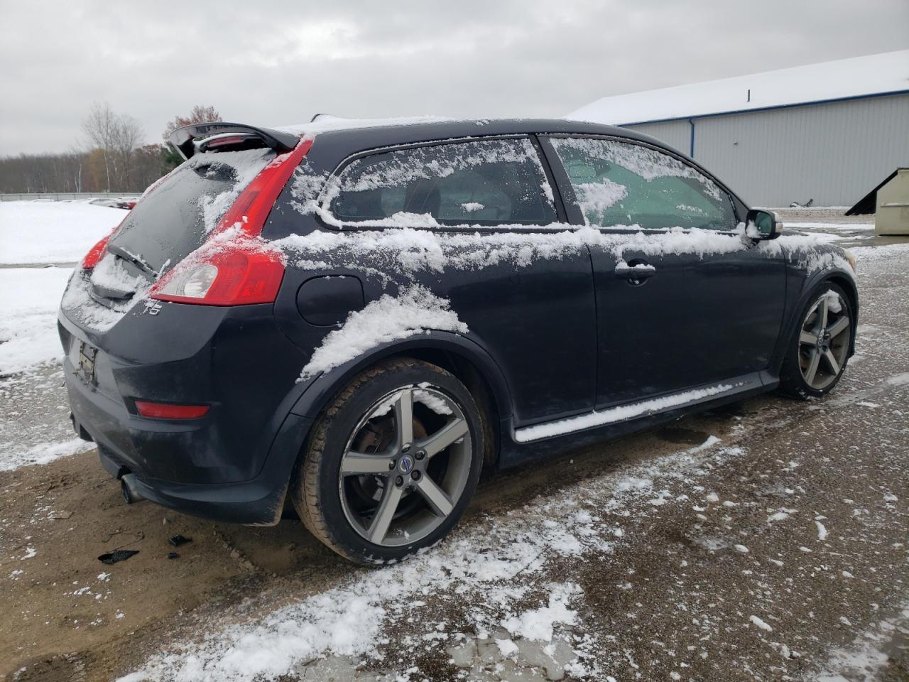 2013 VOLVO C30