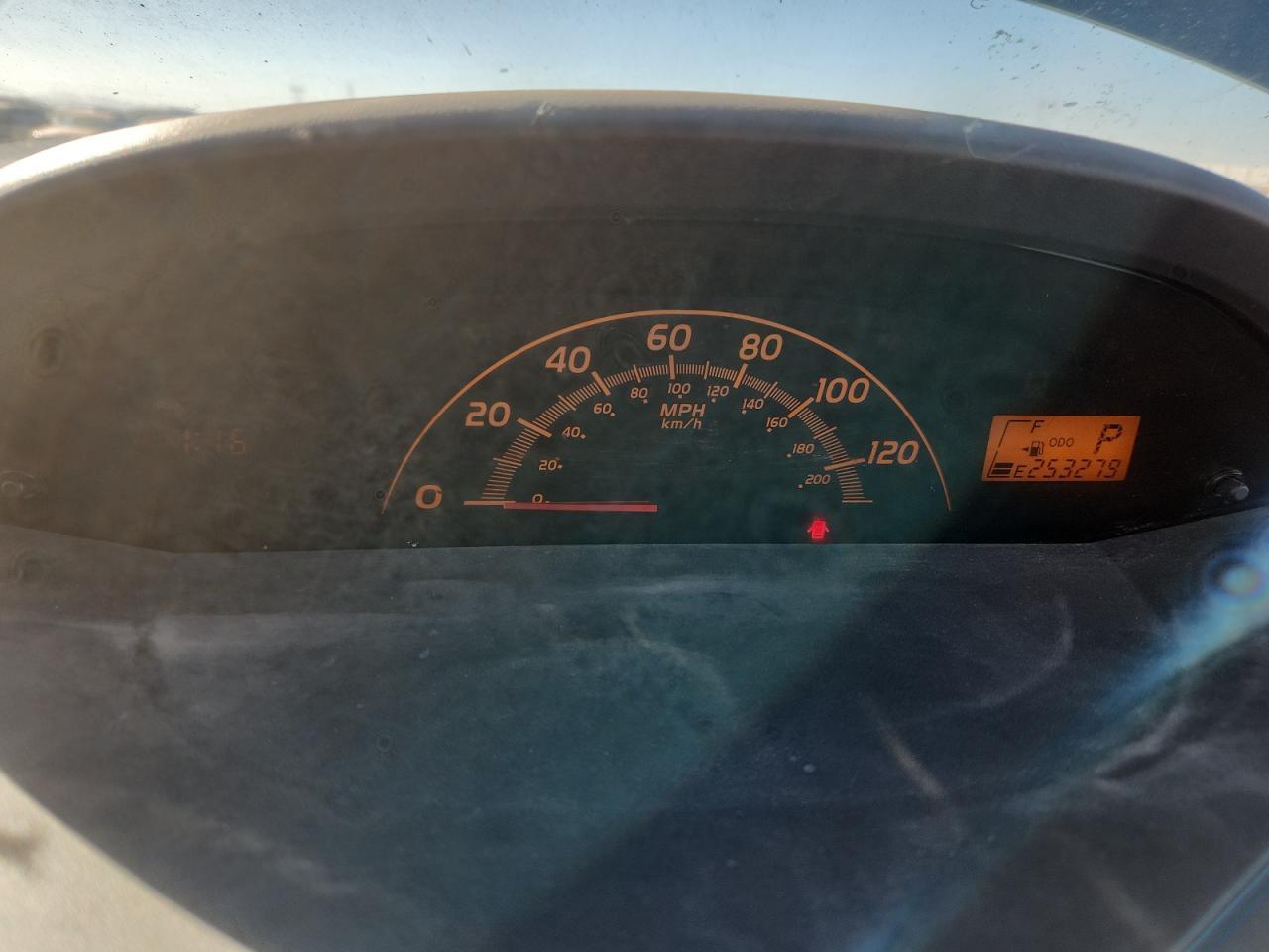 2011 TOYOTA YARIS