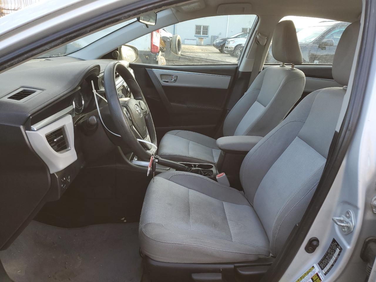 2015 TOYOTA COROLLA