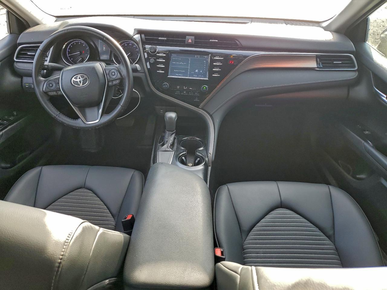 2019 TOYOTA CAMRY