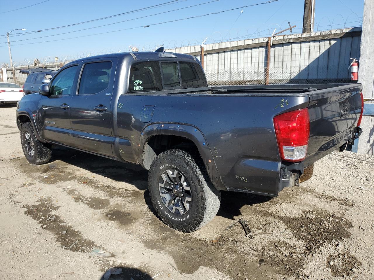 2016 TOYOTA TACOMA