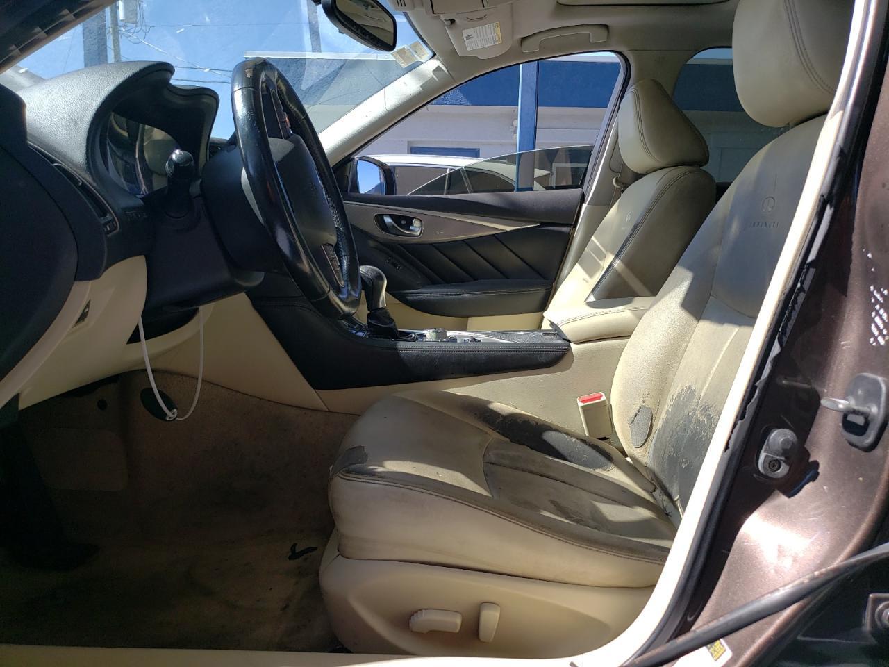 2014 INFINITI Q50