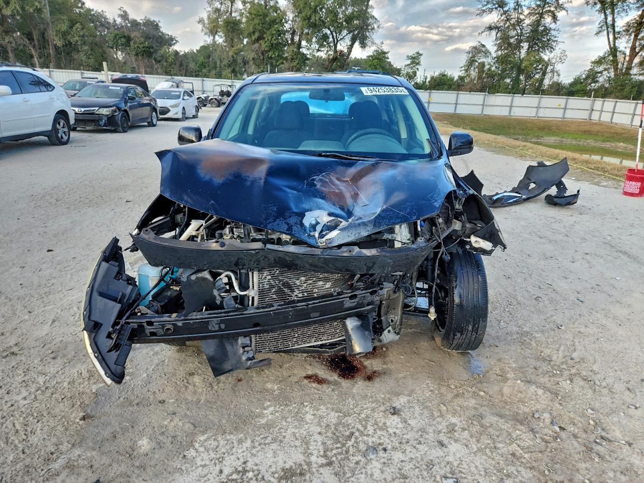 2013 NISSAN VERSA