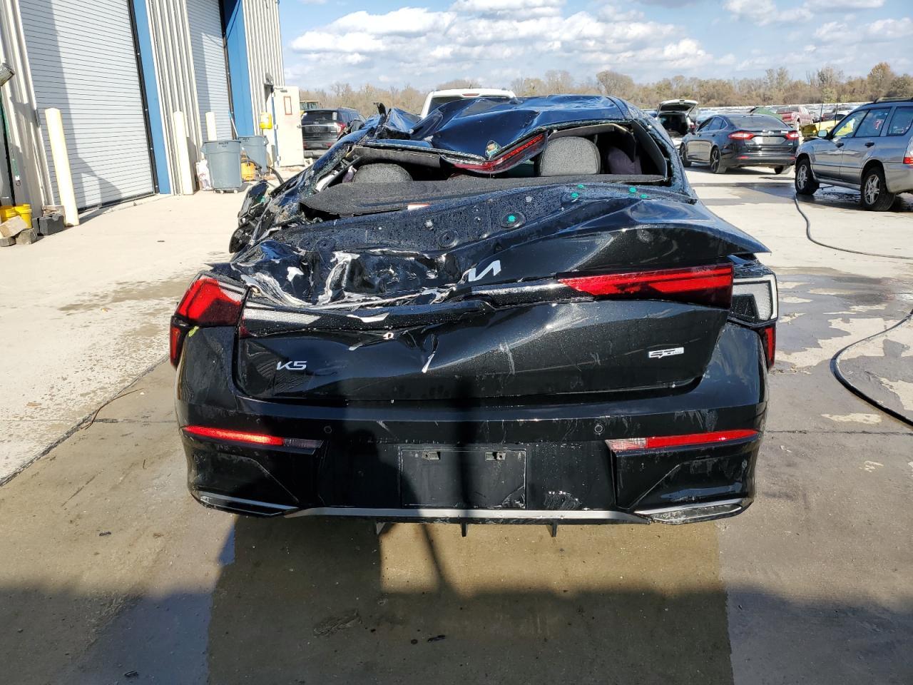 2025 KIA K5